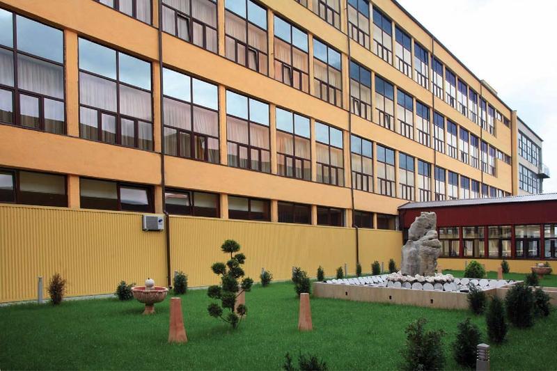 Hotel Imperial Inn Тыргу-Муреш Экстерьер фото