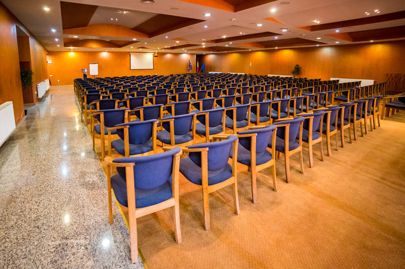 Hotel Imperial Inn Тыргу-Муреш Экстерьер фото