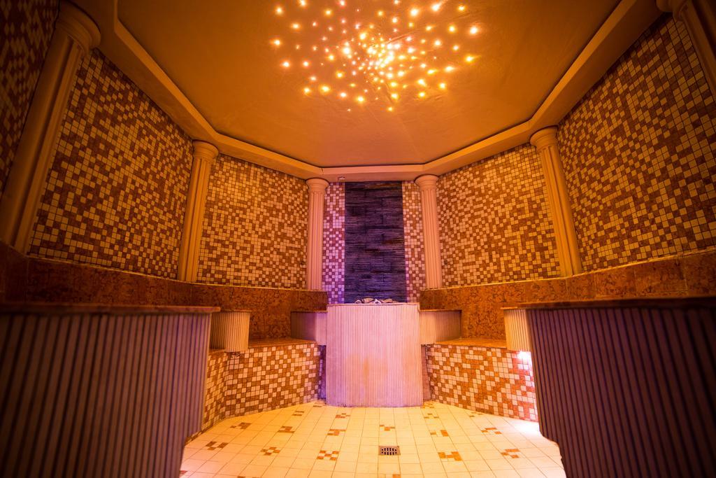 Hotel Imperial Inn Тыргу-Муреш Экстерьер фото